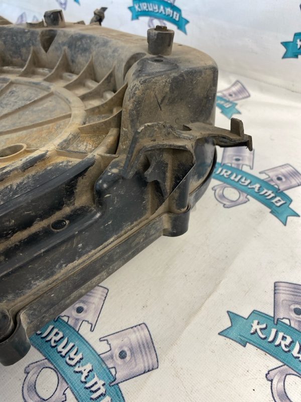 Корпус воздушного фильтра Fiat Punto 2000 188