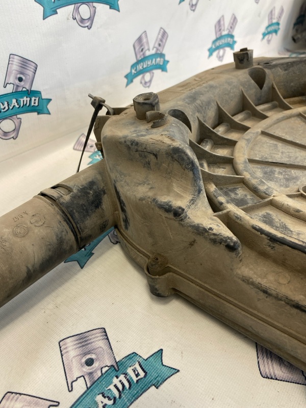 Корпус воздушного фильтра Fiat Punto 2000 188