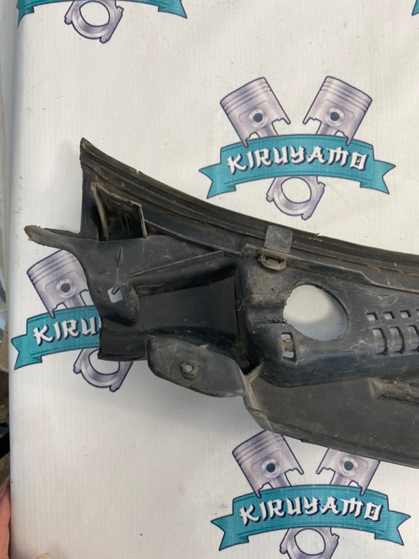 Решетка, жабо под дворники Fiat Punto 2000 188