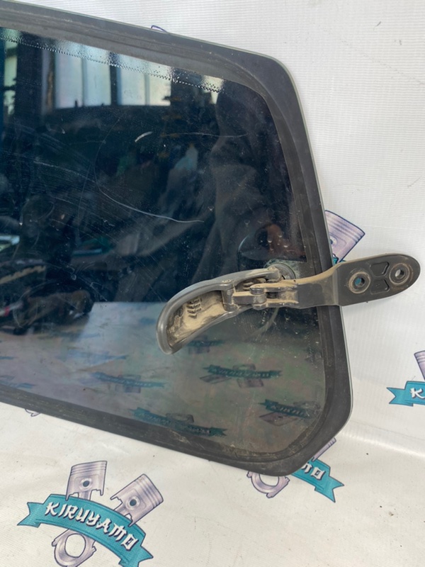 Стекло двери Fiat Punto 2000 188