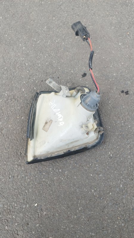Поворотник Hyundai Elantra