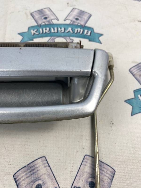 Ручка двери багажника газ 31105 2007 105