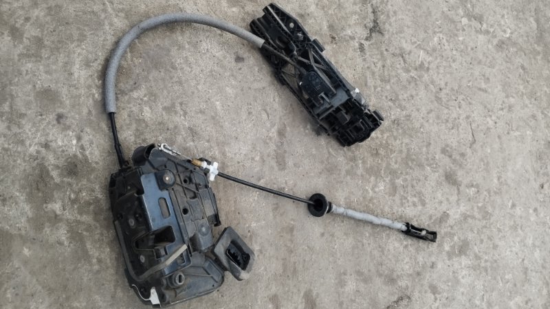 Замок боковой двери Volkswagen Роlо 2012