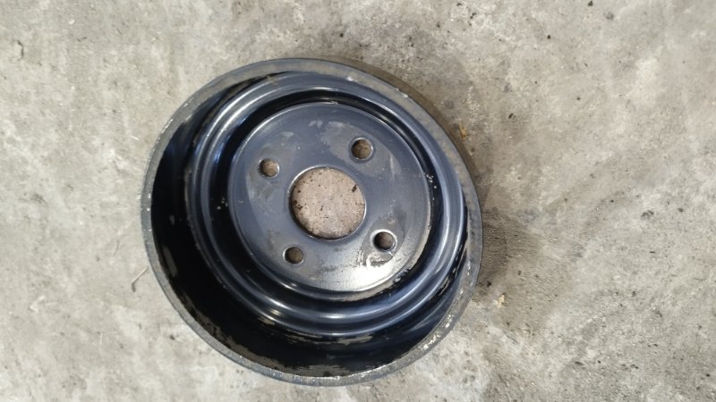 Шкив помпы Mitsubishi LANCER