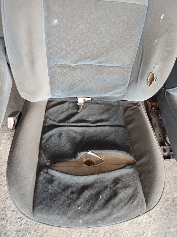 Сиденье Peugeot 406