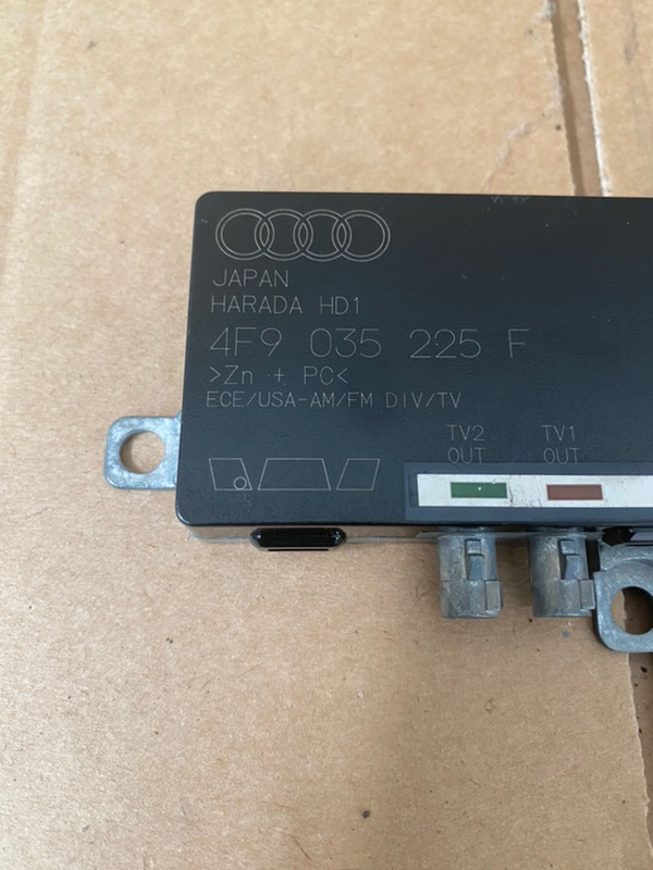 Усилитель антенны Audi A6 C6 2008 Quattro 4F