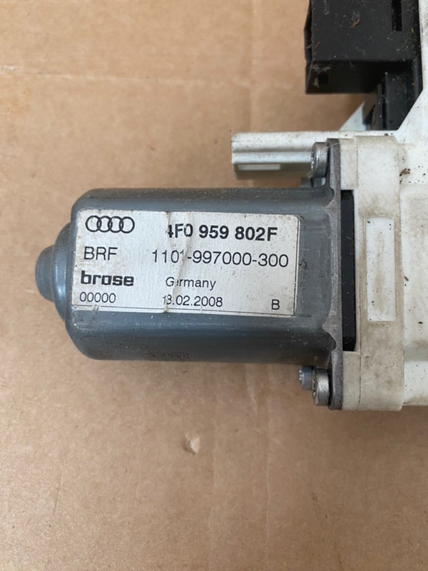 Мотор стеклоподъемника Audi A6 C6 2008 Quattro 4F