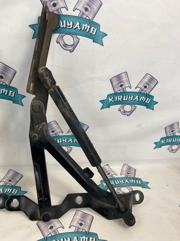 Петля крышки багажника Lifan Breez (520)