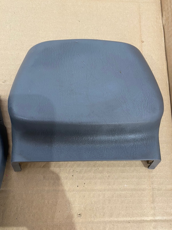 Кожух рулевой колонки Nissan Sunny 1999 GF-FB15