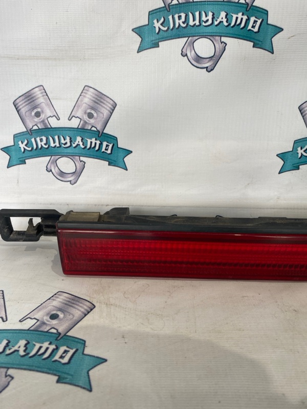 Стоп-сигнал дополнительный Nissan Sunny 1999 GF-FB15