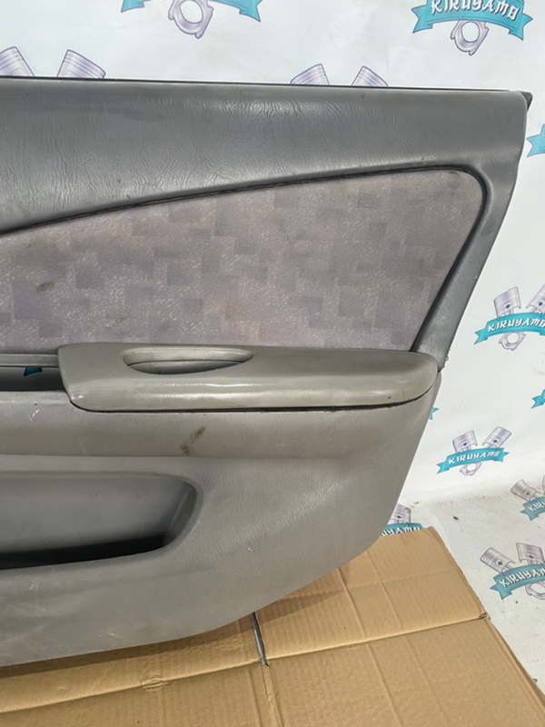 Обшивка боковой двери Nissan Sunny 1999 GF-FB15
