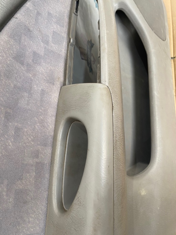 Обшивка боковой двери Nissan Sunny 1999 GF-FB15