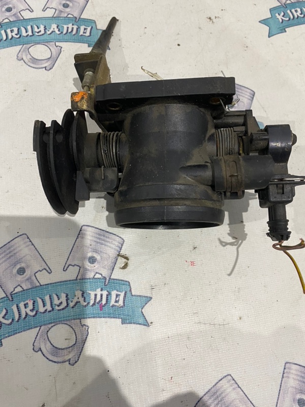 Дроссельная заслонка Rover 200