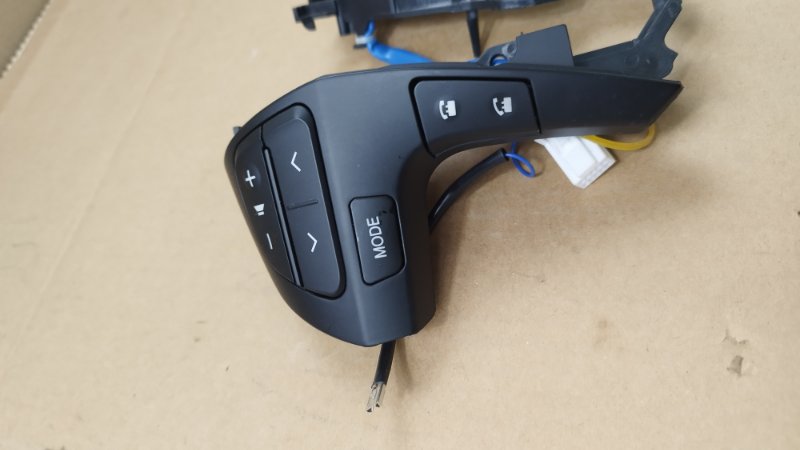 Кнопки на руль Toyota Camry 2008 ACV 40
