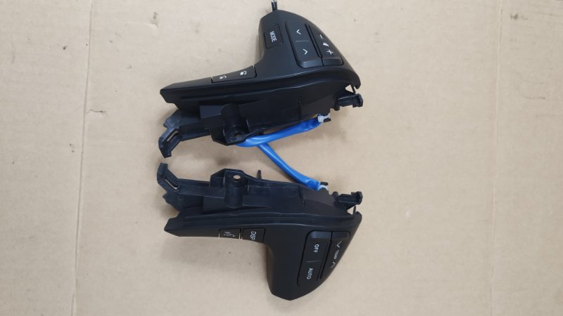 Кнопки на руль Toyota Camry 2008 ACV 40
