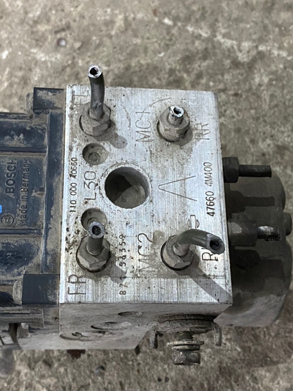 Блок ABS Nissan Sunny 1999 GF-FB15