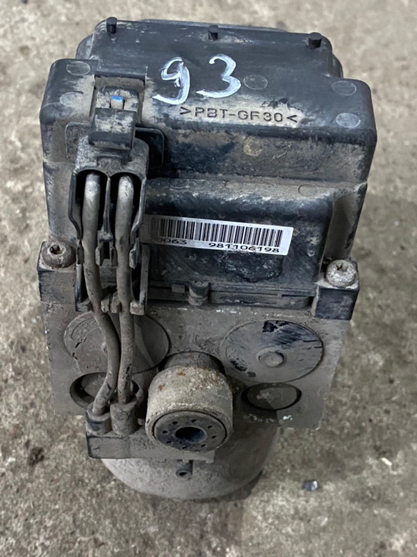 Блок ABS Nissan Sunny 1999 GF-FB15