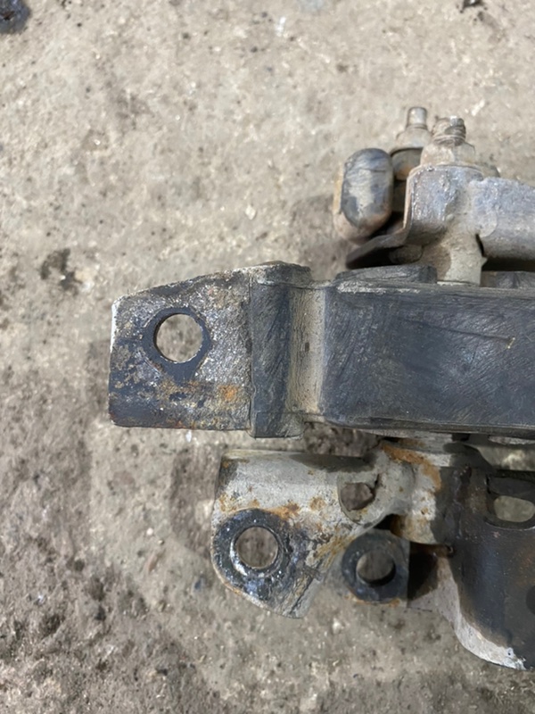 Подушка двигателя Nissan Sunny 1999 GF-FB15
