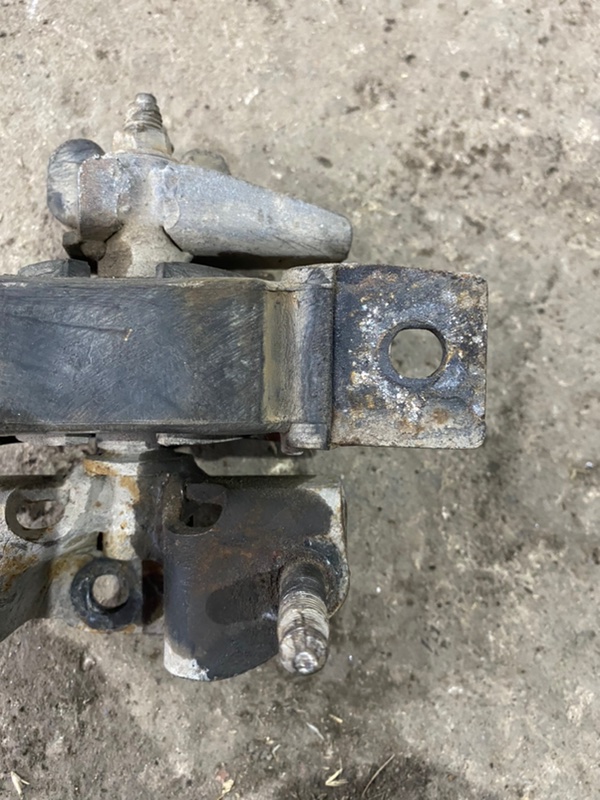 Подушка двигателя Nissan Sunny 1999 GF-FB15