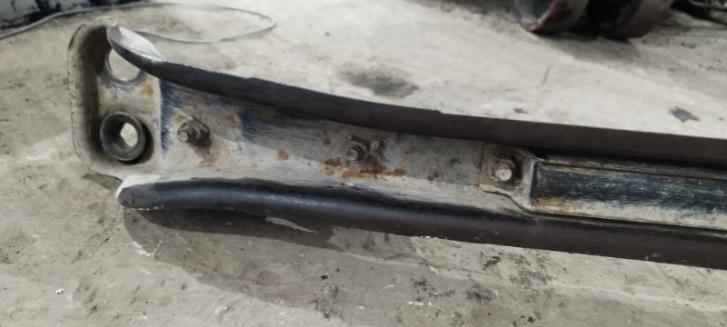 Балка продольная под ДВС Nissan Sunny 1999 GF-FB15