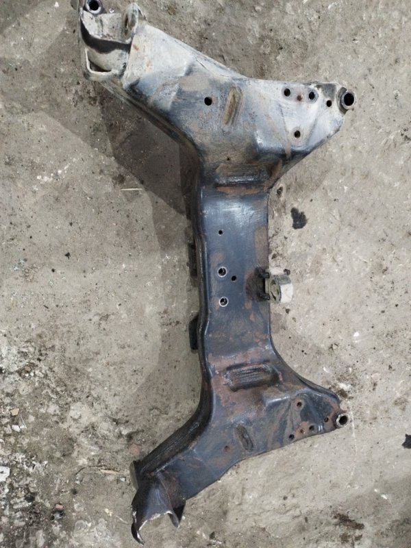 Балка подвески Nissan Sunny 1999 GF-FB15
