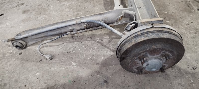 Балка подвески Nissan Sunny 1999 GF-FB15
