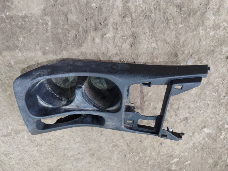 Подстаканник Mitsubishi ASX GA3W