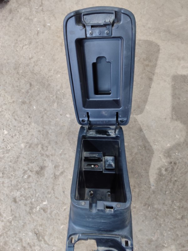 Подлокотник Mitsubishi ASX GA3W