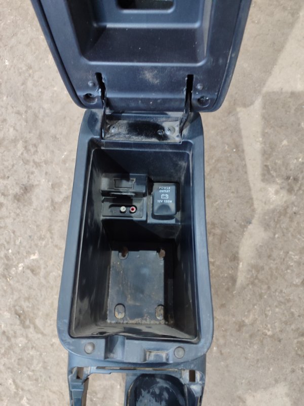 Подлокотник Mitsubishi ASX GA3W
