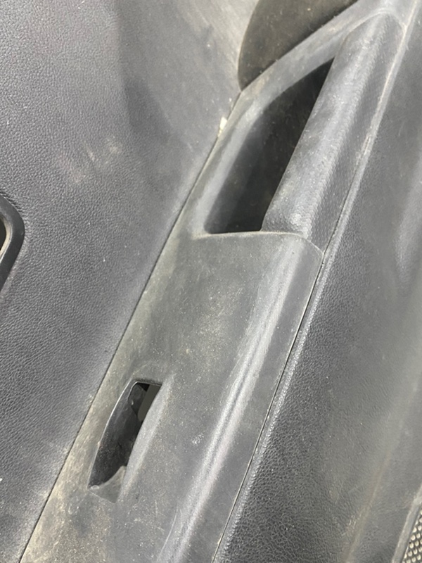Обшивка боковой двери Mitsubishi ASX GA3W