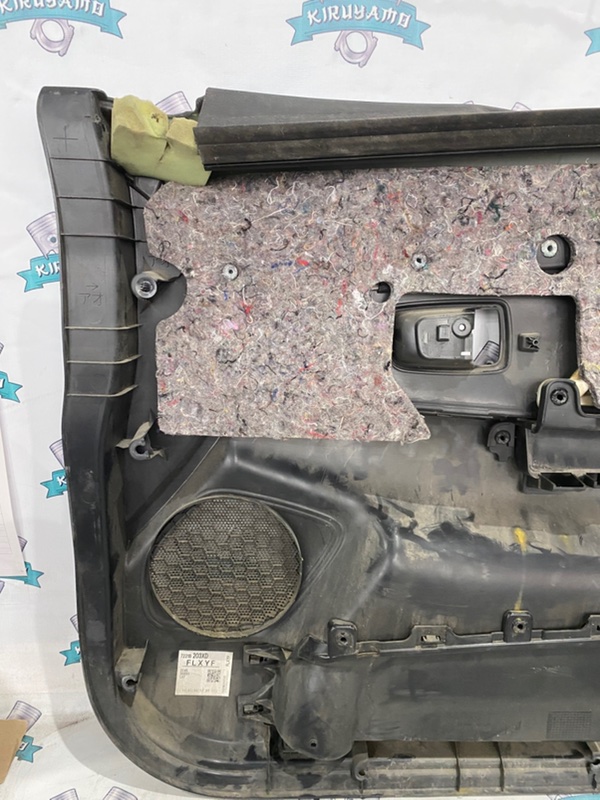 Обшивка боковой двери Mitsubishi ASX GA3W