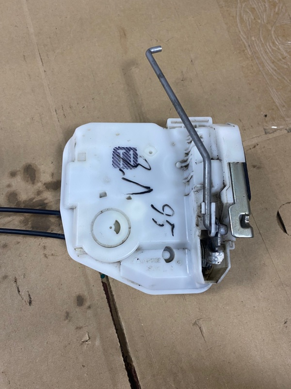 Замок боковой двери Mitsubishi ASX GA3W