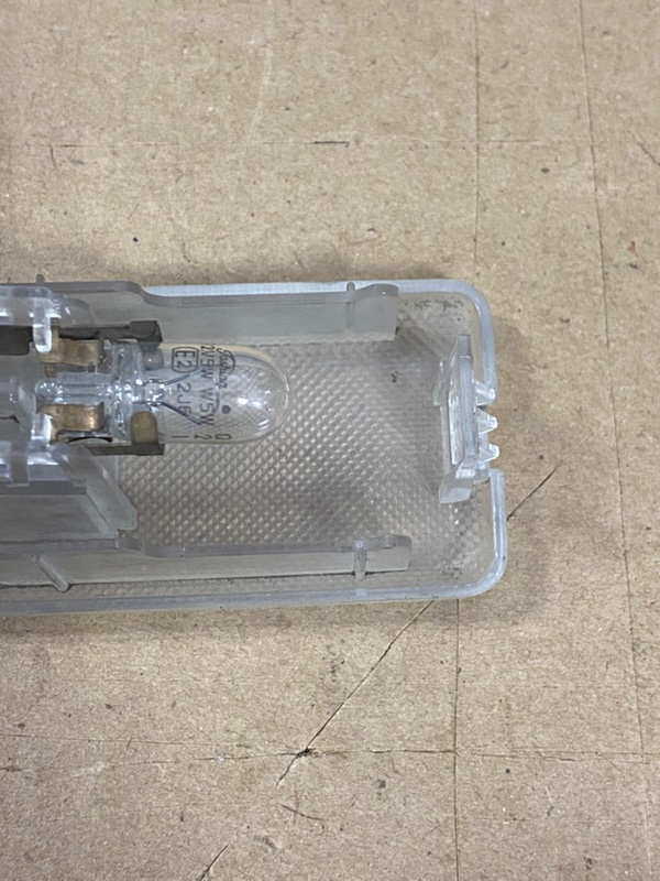 Плафон подсветки багажника Mitsubishi ASX GA3W