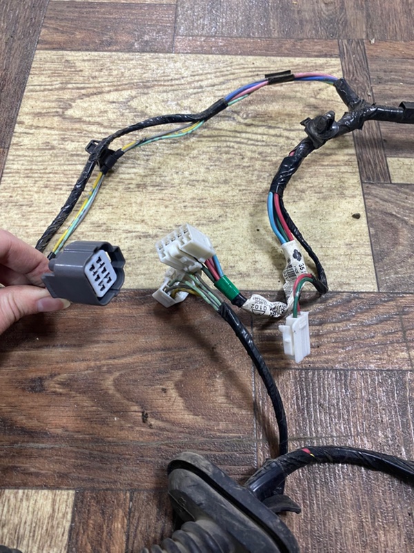 Проводка двери Mitsubishi ASX GA3W