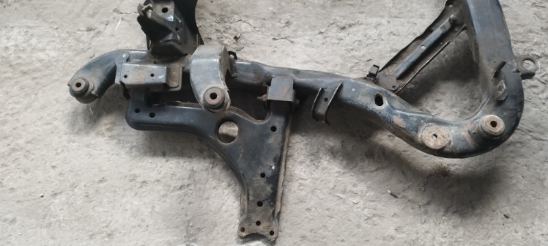 Балка подвески Opel Vectra B