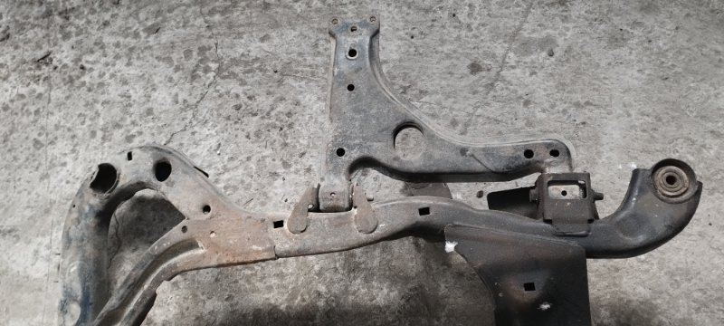 Балка подвески Opel Vectra B