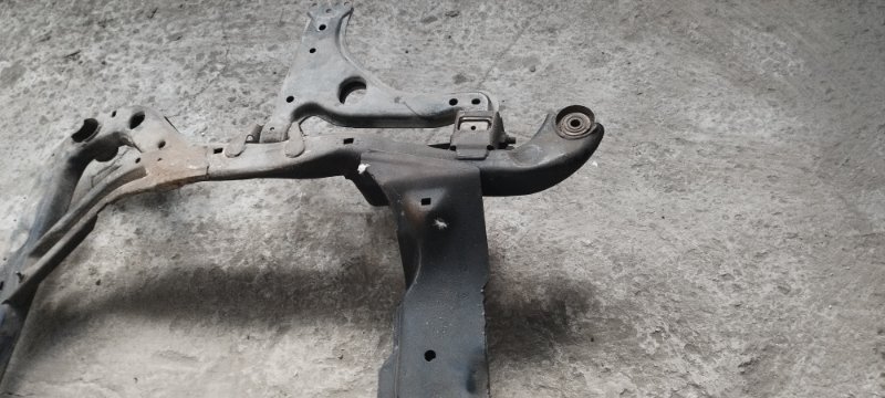 Балка подвески Opel Vectra B