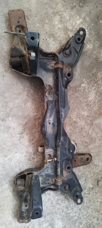 Балка подвески Ford Courier