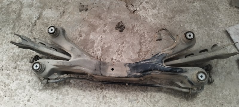 Балка подвески Opel Vectra B