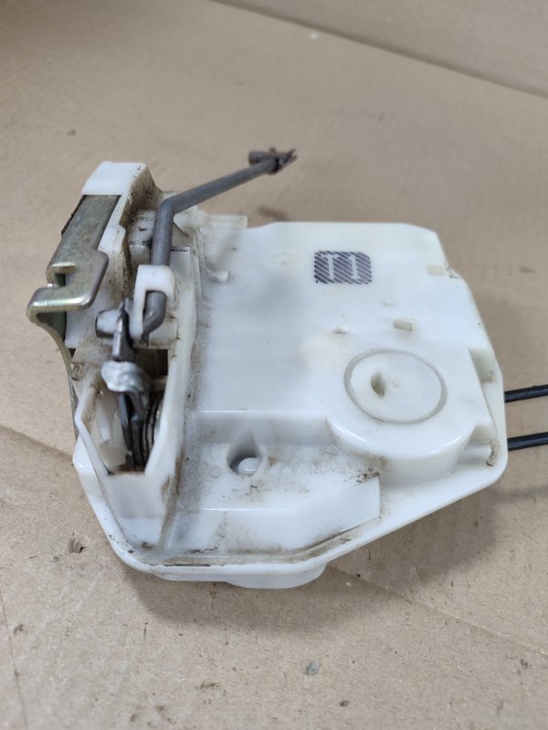 Замок боковой двери Mitsubishi ASX GA3W