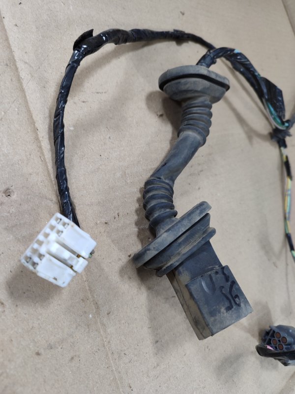 Проводка двери Mitsubishi ASX GA3W