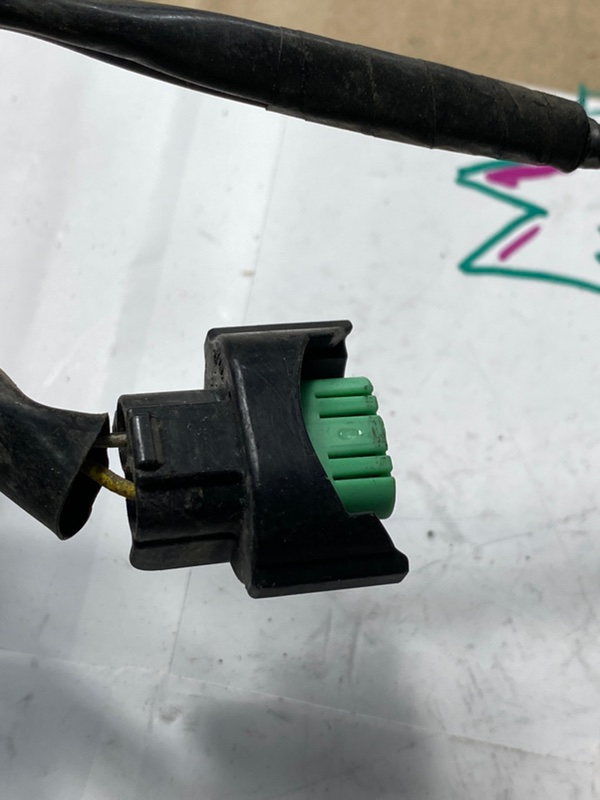 Фишка разъем Toyota Camry 2008 ACV 40