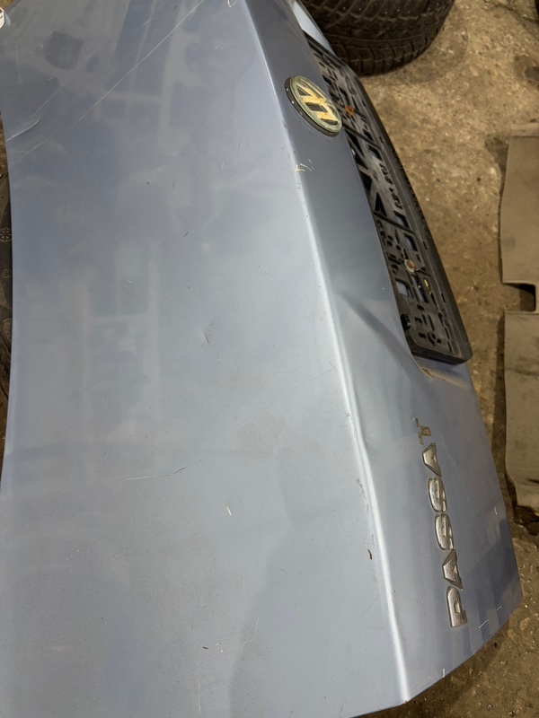 Крышка багажника Volkswagen Passat b5+