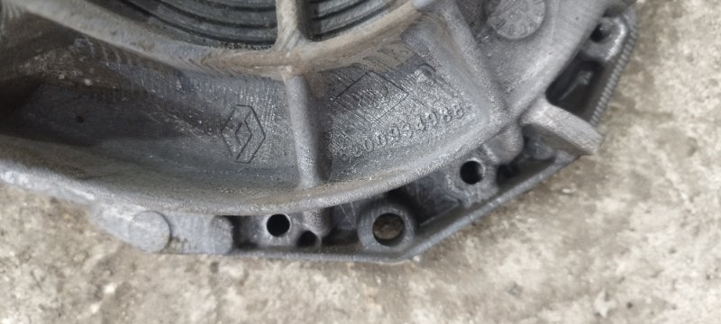 Корпус МКПП Nissan Qashqai
