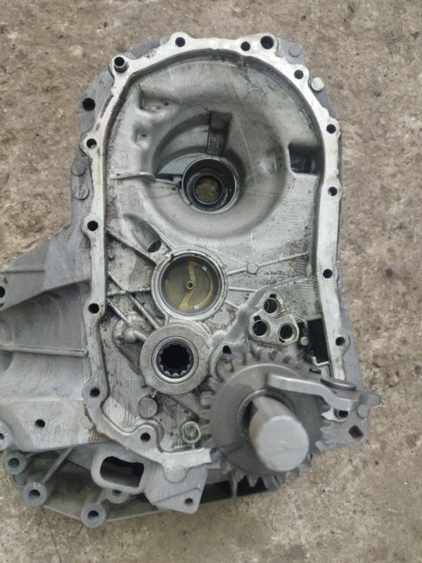 Корпус МКПП Nissan Qashqai