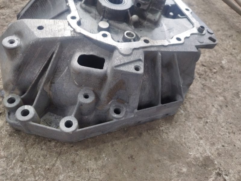 Корпус МКПП Nissan Qashqai