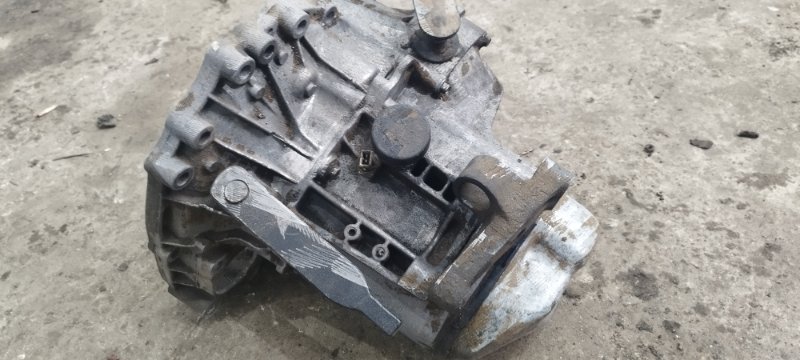 МКПП Rover 200 1999 хэтчбек