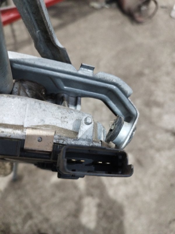 Трапеция дворников Peugeot 308 2008 308