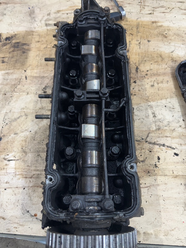 Головка блока цилиндров Fiat Punto 2000 188