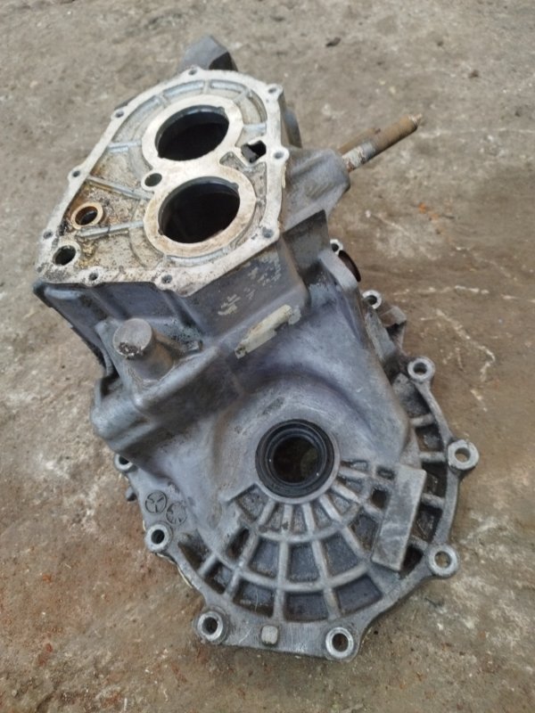 Корпус МКПП Mazda 3 BK
